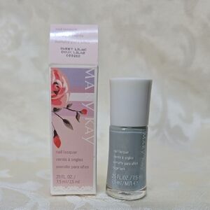 Mary Kay Nail Lacquer in Soft Lilac